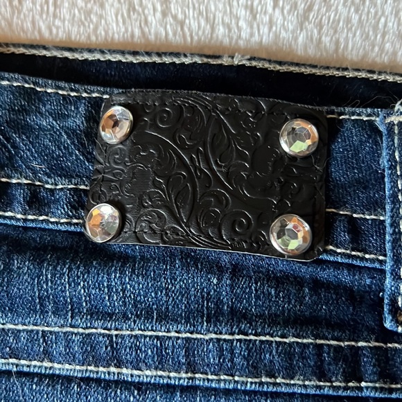 SOLD - Picture 7 of 8